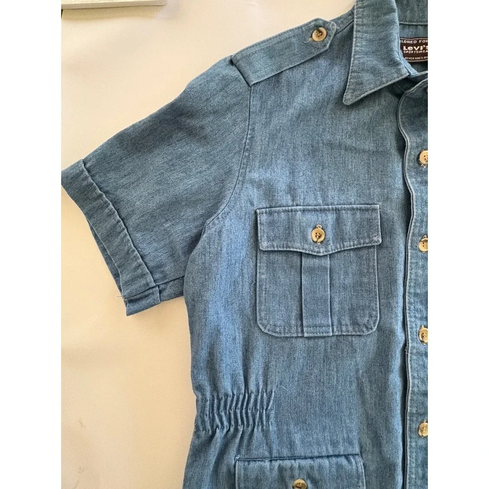 Vintage Levi's Sportswear Denim Shirt Mens Short Sleeve Button Up Chambray Blue